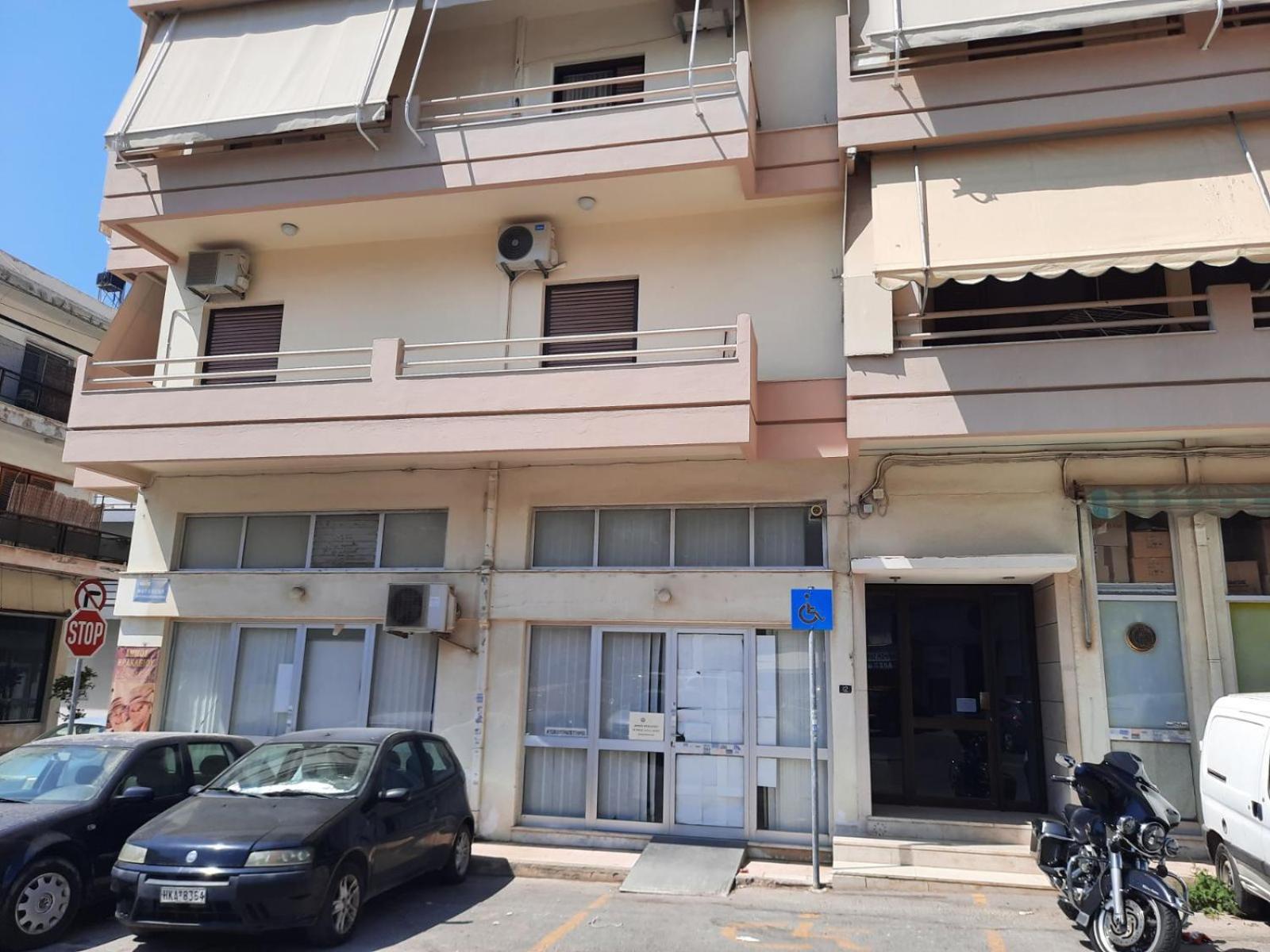 Cozy Flat Near The Center 公寓 *